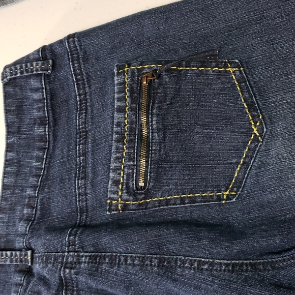 V.S.H. jeans - Picture 7 of 13